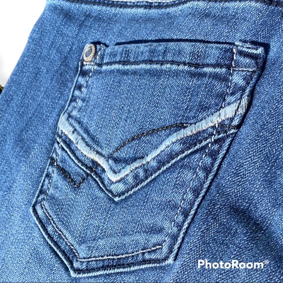 Mid Rise Boot Cut Jeans | Stretch| 32x28 | size 10 | Medium Weight| EUC - Picture 4 of 12